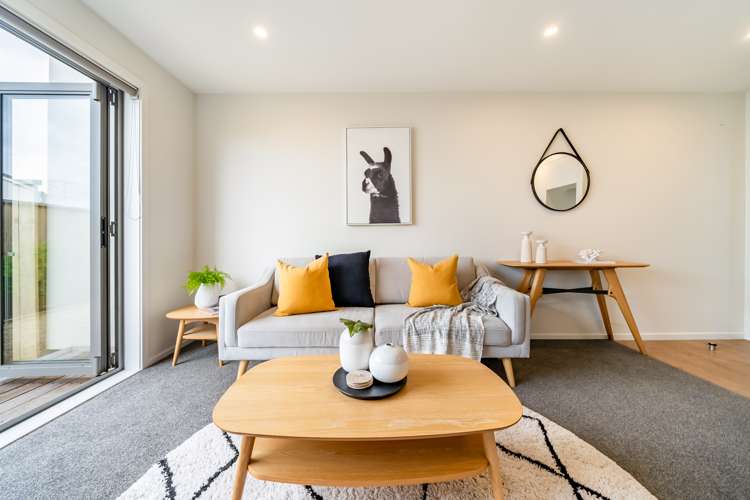 11/5 Taine Street Taita_3