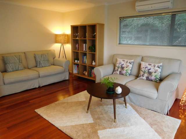 2/65 Sunset Road Totara Vale_1