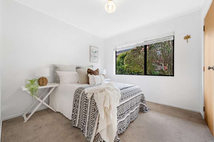 57 Dalwhinnie Parade Highland Park_14