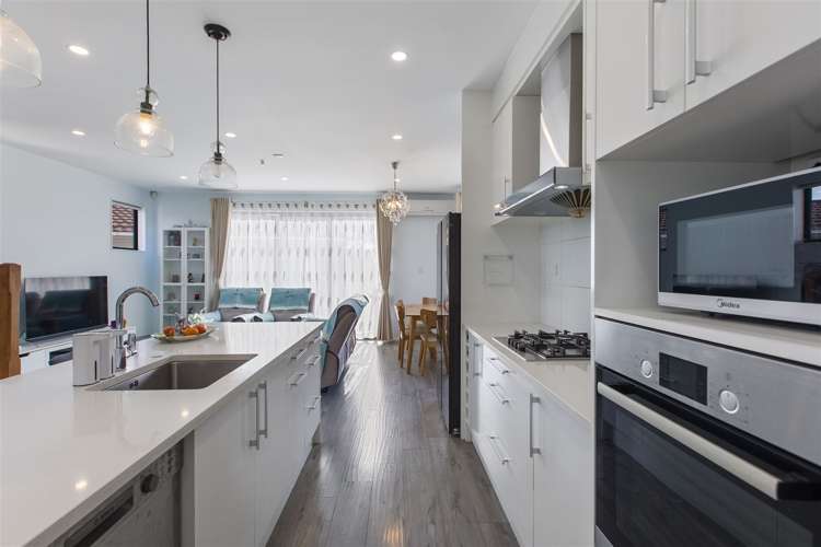 179 Cook Street Howick_16