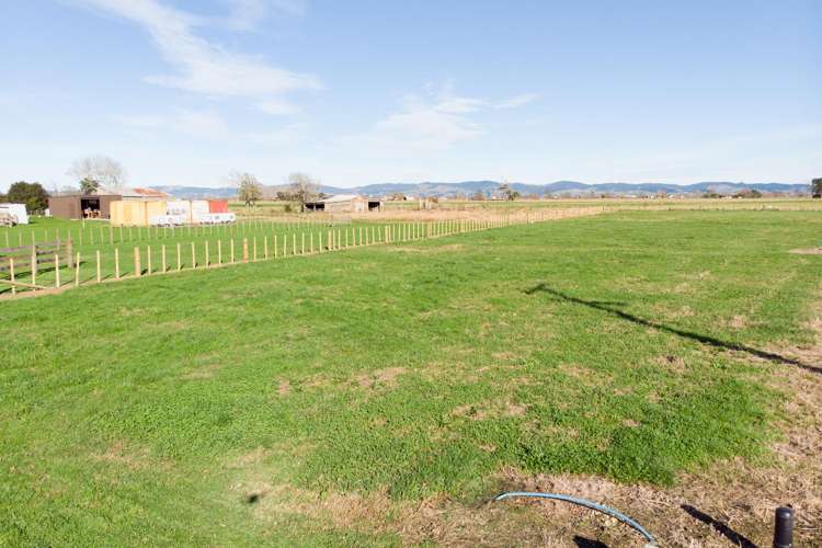 E/53 Pipiroa Road Ngatea_2