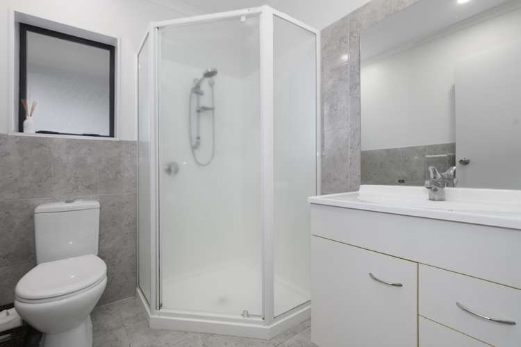 35 Galloway Crescent Pyes Pa_10