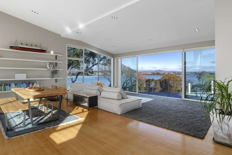 77 Goods Road Otumoetai_5