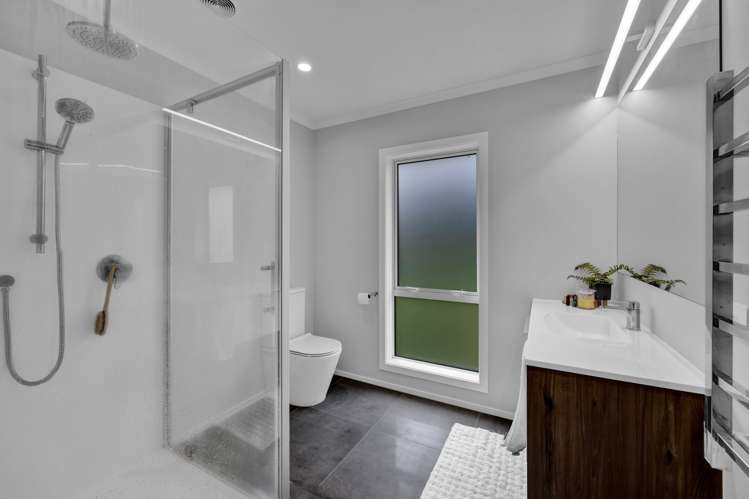 7 Cross Street Lepperton_12