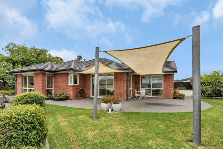 10 Myrtle Lane Te Kamo_19