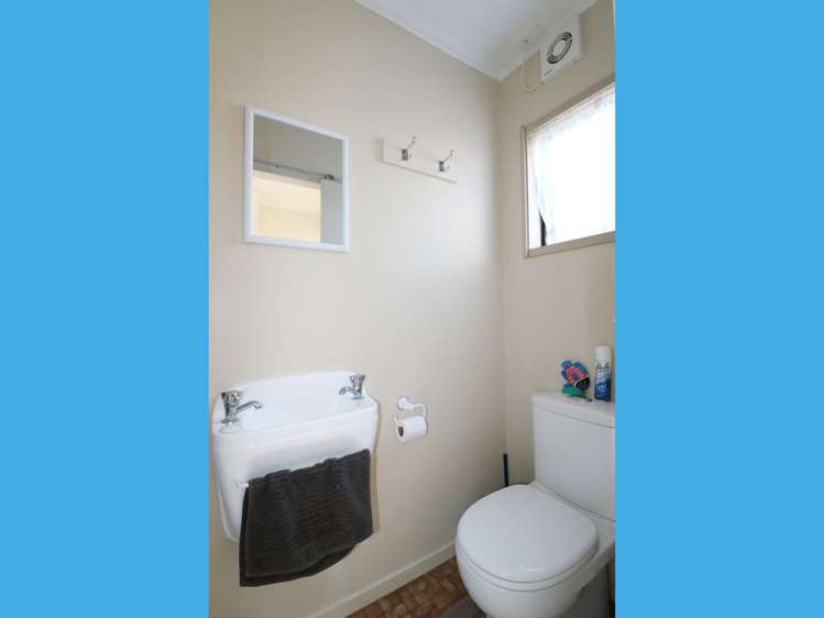 126 Durrant Drive Whangamata_11