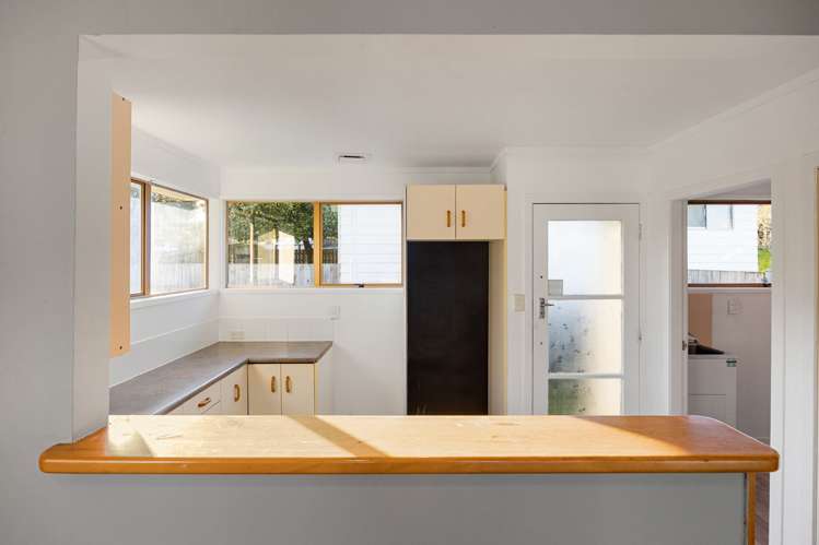 15 Splitt Avenue Glenview_4