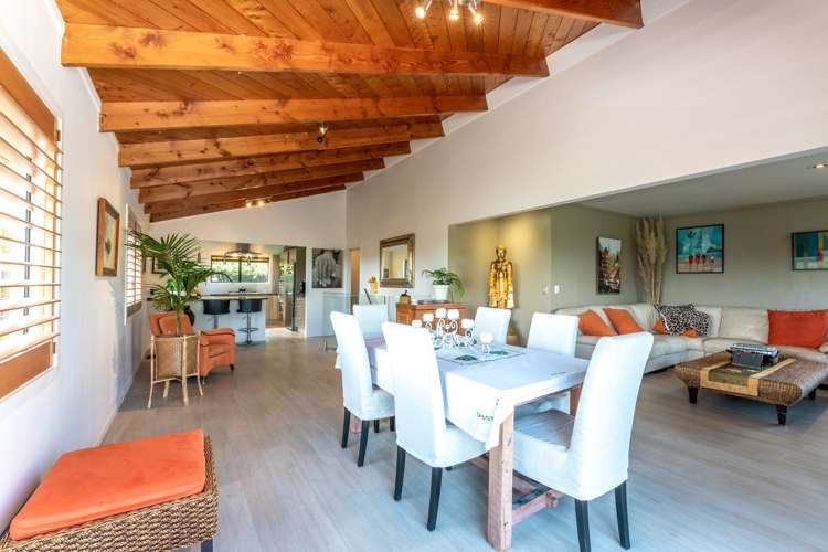 13 Marine View Road Onetangi_5