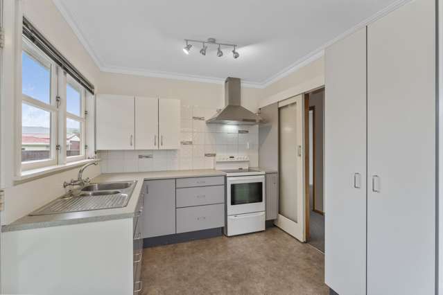 Charming 2-Bedroom Unit in Levin - Ready for You!