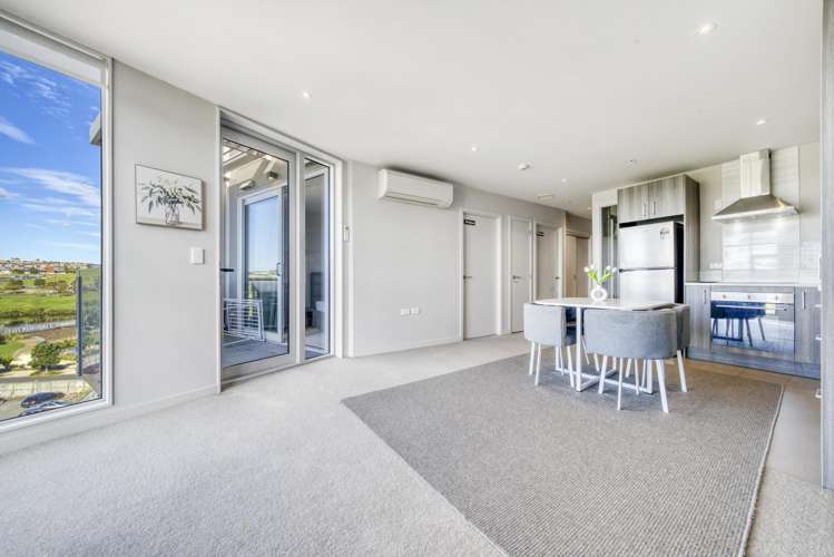 605/1 Rose Garden Lane_4