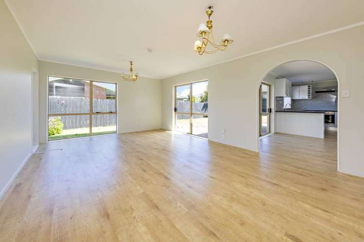 19 Settlers Cove Manurewa_5