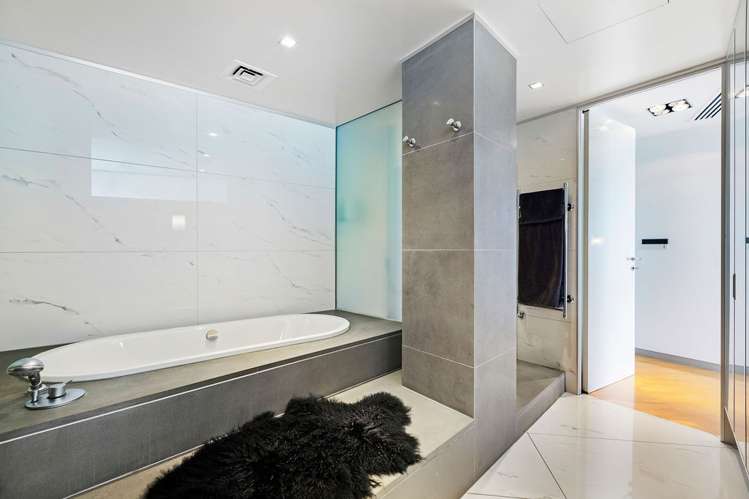 53/143 Quay Street Auckland Central_34