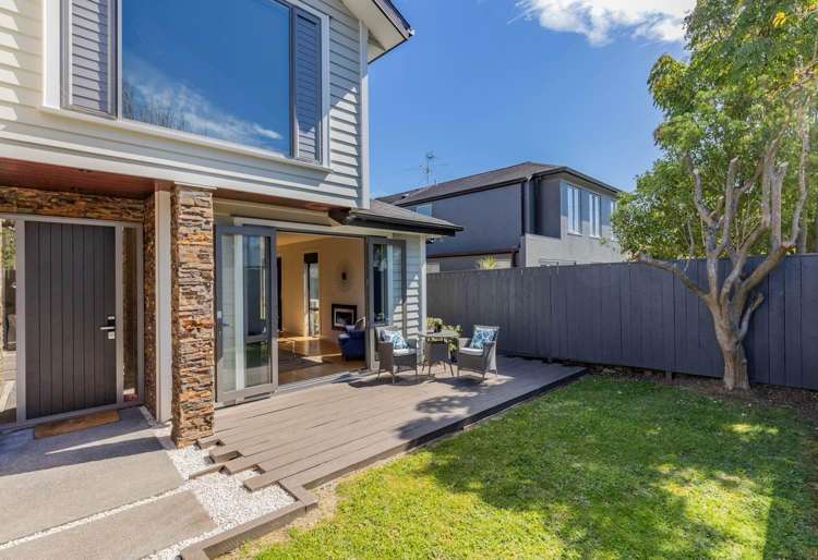 32A Queen Mary Avenue Epsom_2