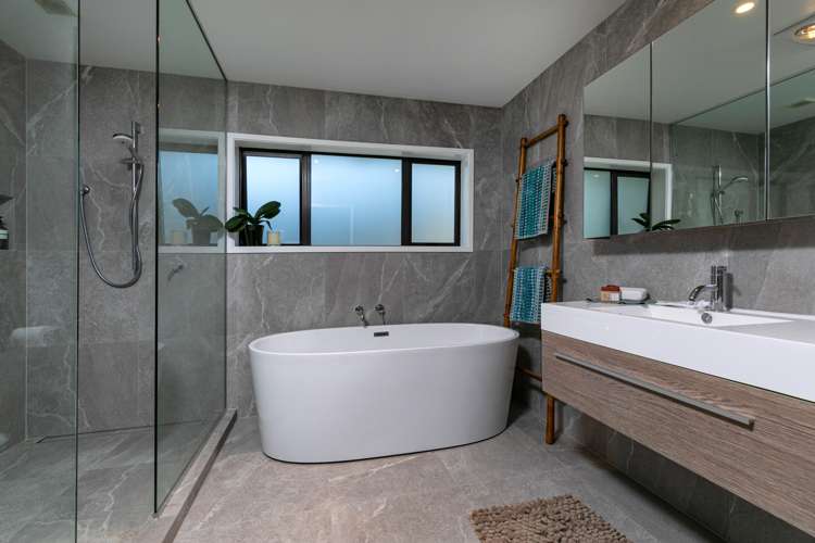 66 Rame Road Greenhithe_22