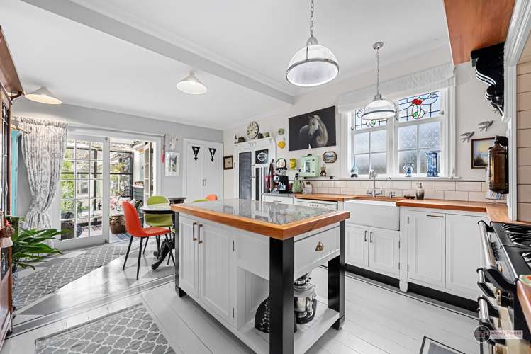 12 Collins Street Petone_23