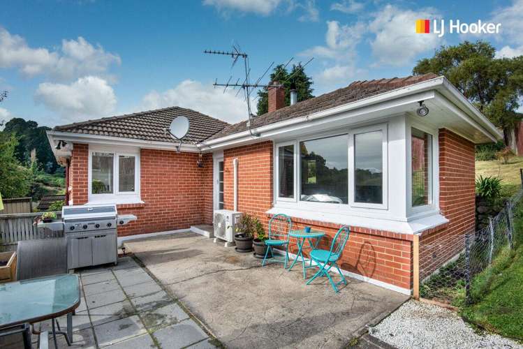 8 Corbett Street Green Island_21