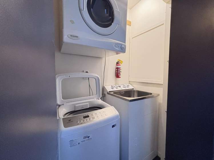 10/41 Waller Tce Christchurch Central_14