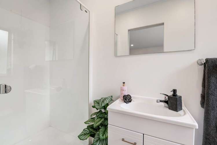 6a St James Avenue Helensville_22