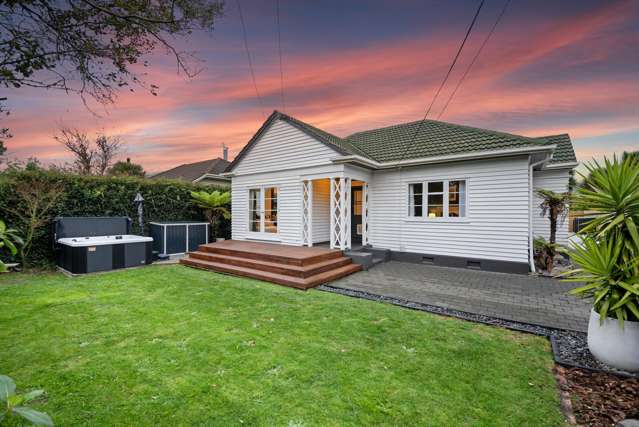 Classic Kiwi Charm with Modern Comfort