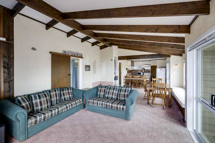 213 Harper Road Waimarama_5