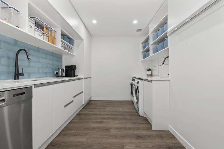 7 Kew Grove Raumati Beach_5