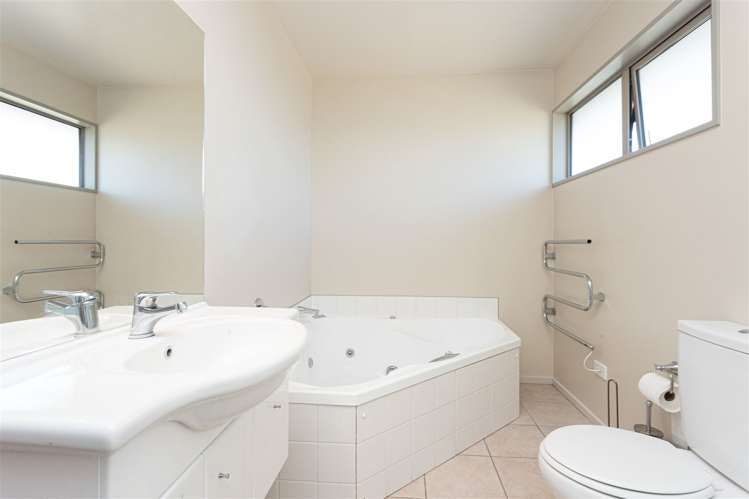 18 Country Palms Drive Halswell_14