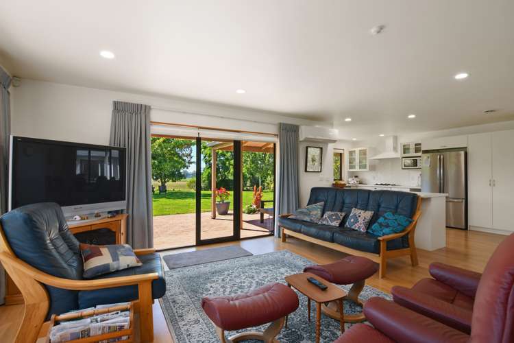 78 Old House Road Upper Moutere_17