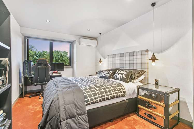 8 Furneaux Way Remuera_16