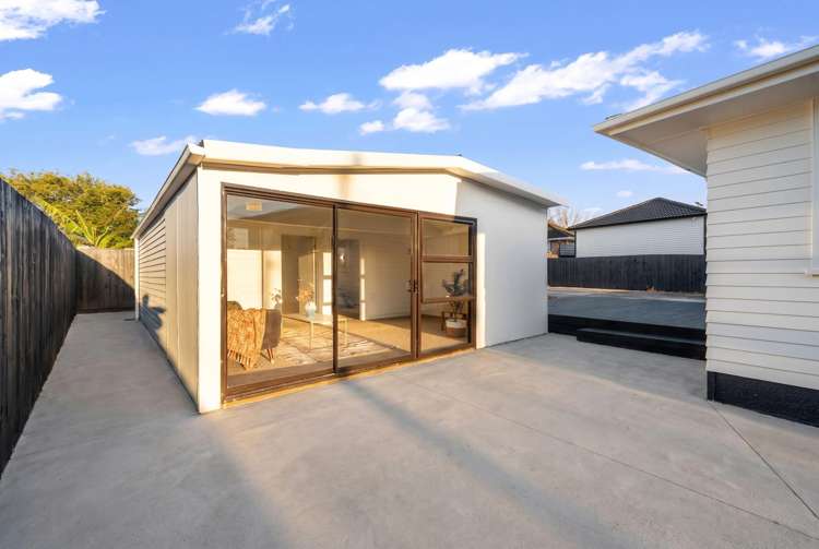 54 Cobham Crescent Otara_16