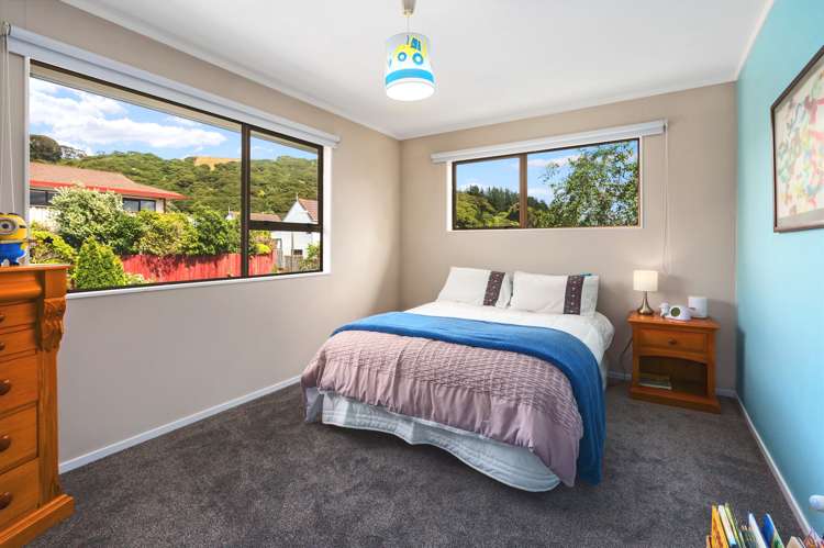 19 Longitude Place Whitby_6