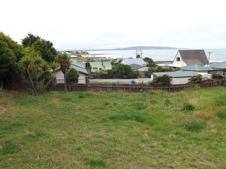 2 Hill Street Kaka Point_1