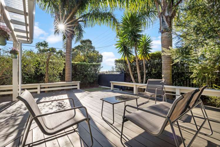 237 Parkhurst Road Parakai_0