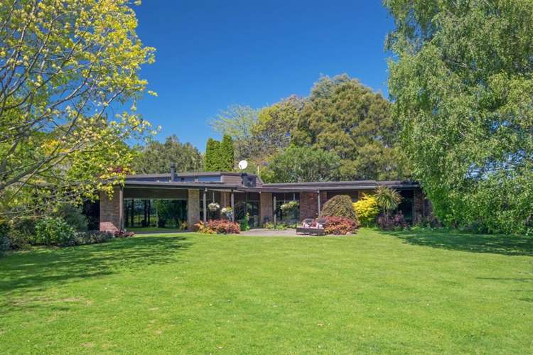 671 New Renwick Road Fairhall_47