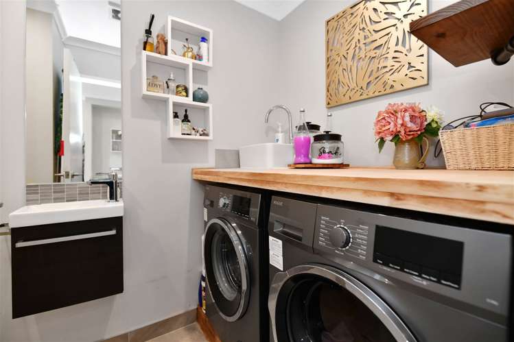 117 Bonair Crescent Silverdale_23