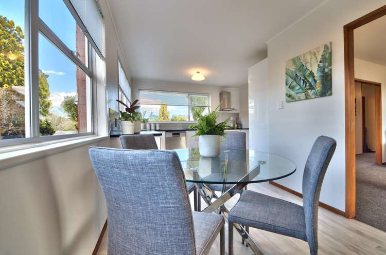 12 Sunnylaw Place Glen Eden_9