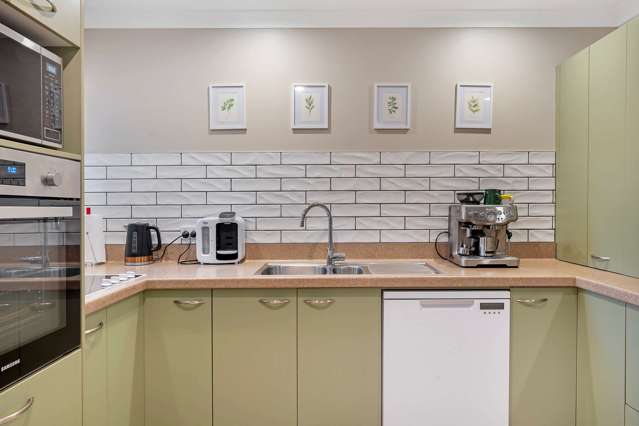 4 Charles Close Springvale_2