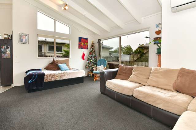 1/55c Springs Road Parakai_4