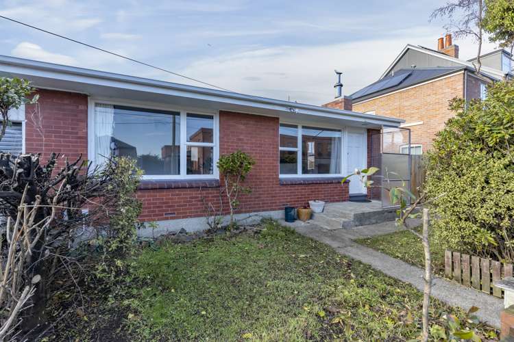 2/28 Bunyan Street Waltham_22