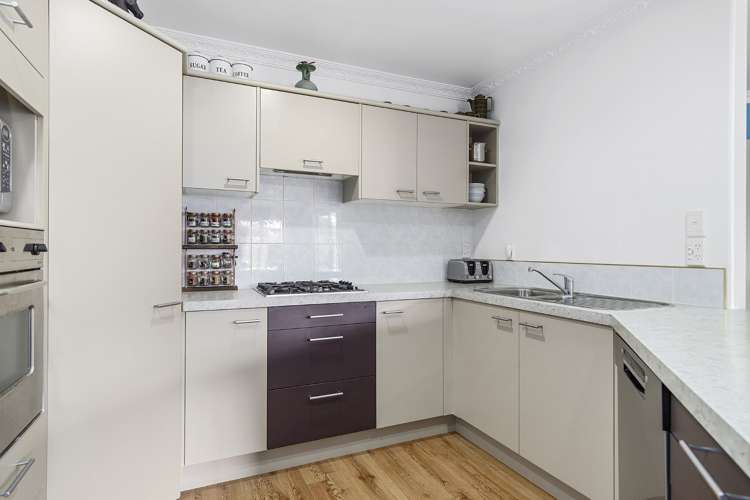 61 Nielsen Gardens Rototuna_5