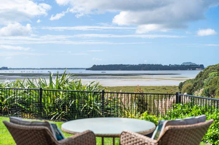 30 Lakeside Terrace_2