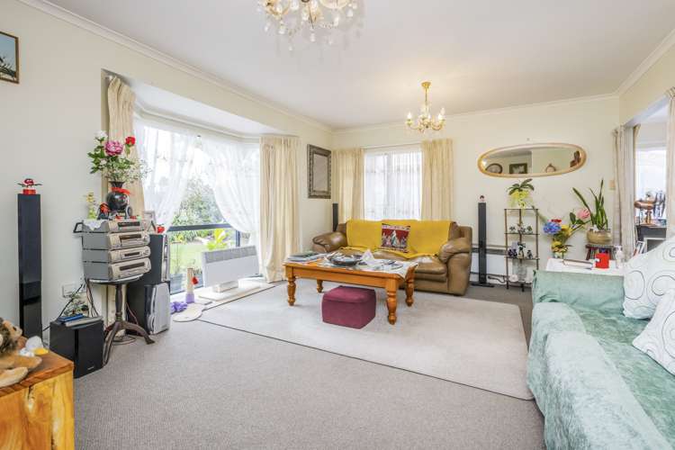 16 Trossach Place Wattle Downs_5