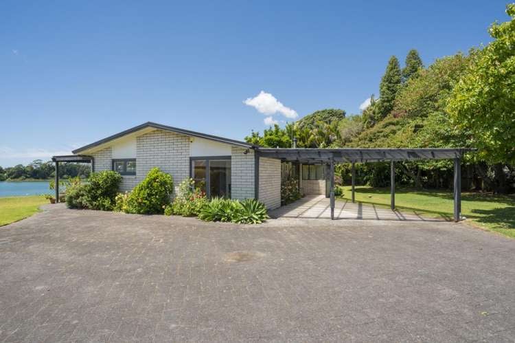 276 Plummers Point Road Whakamarama_3