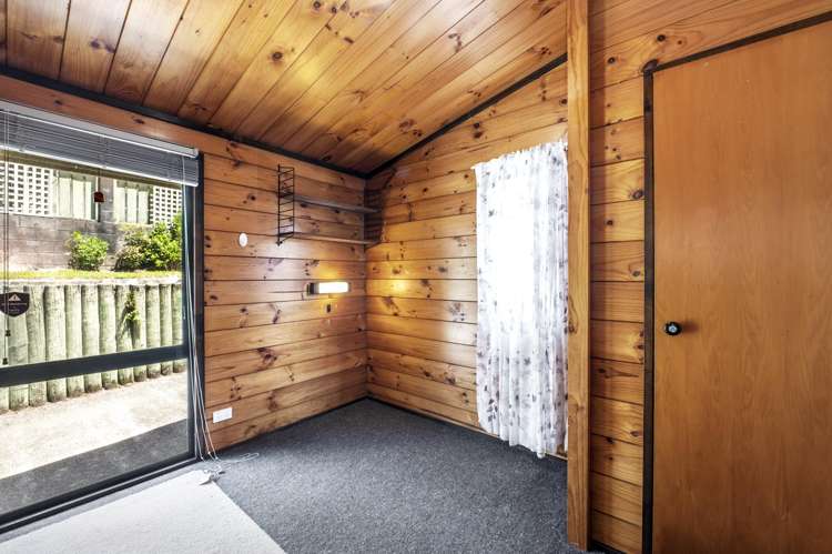 5 Beryl Place Pukehangi_5