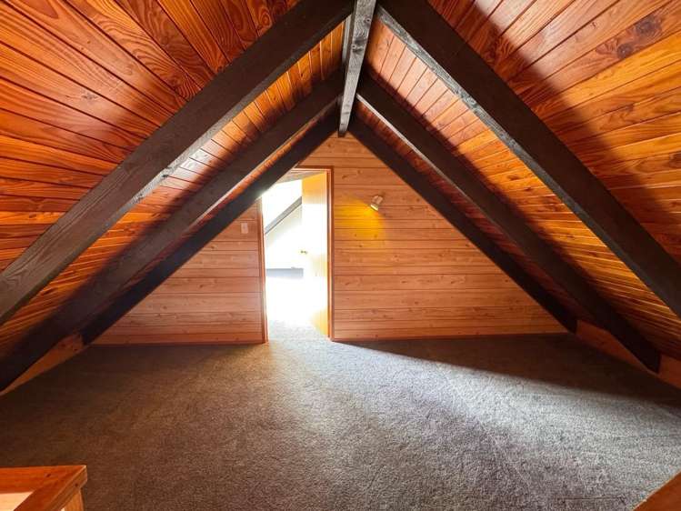 197 Henderson Valley Road 11401_10