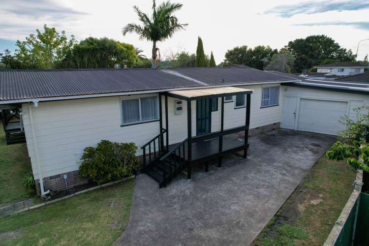 68 Sikkim Crescent Clover Park_25