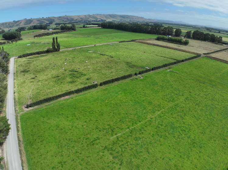 305 Riverside Road Taieri Plain_1