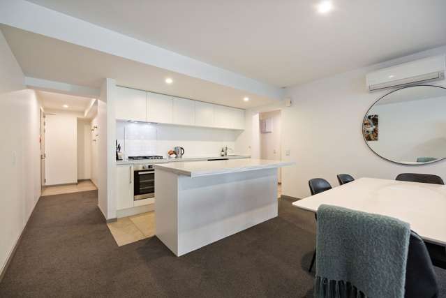 13/22 Hallenstein Street Queenstown_4