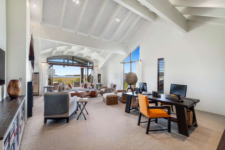 42 Porterfield Road Whitford_16