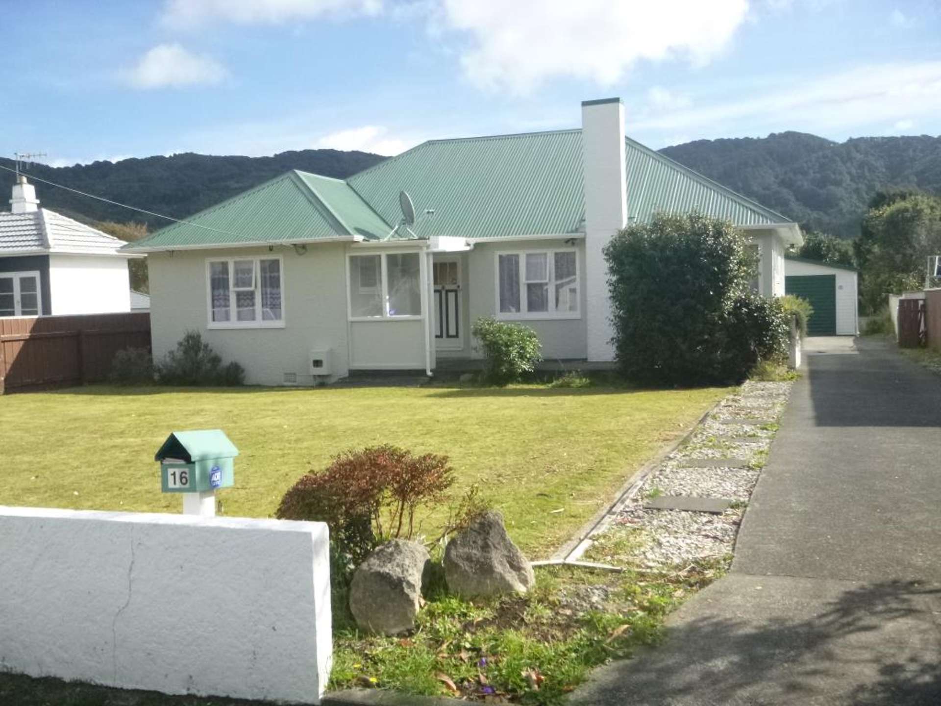 16 Peel Place Wainuiomata_0