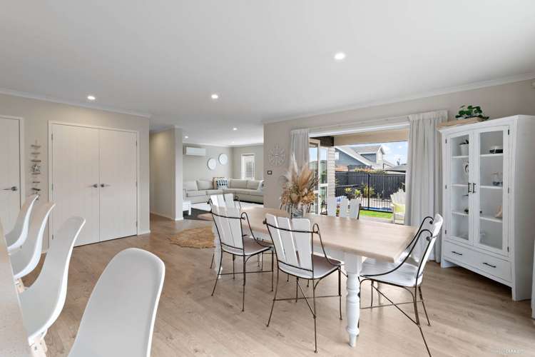 30 Defender Crescent Beachlands_10